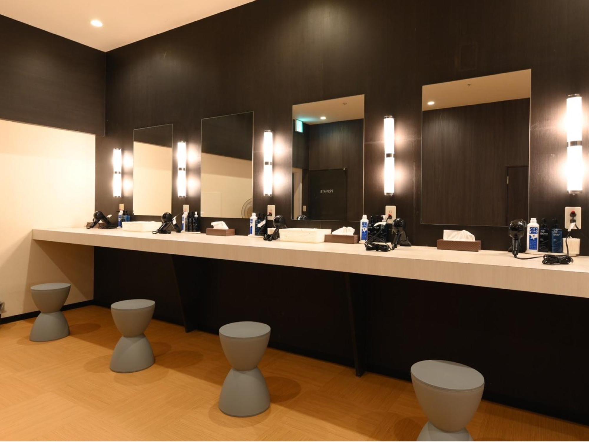 The Centurion Sauna Rest & Stay Sapporo Male Only Экстерьер фото